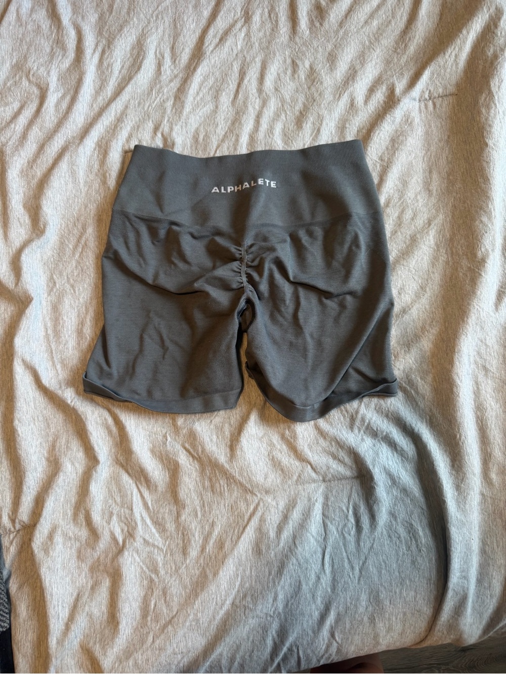 Alphalete Women's Gray Scrunch High-Waist Bike Shorts